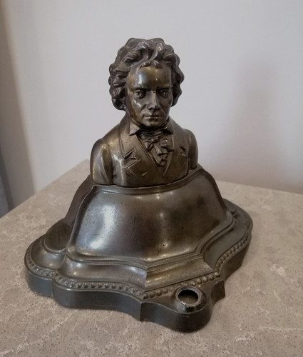 Bronze figure composer - bronze, of
